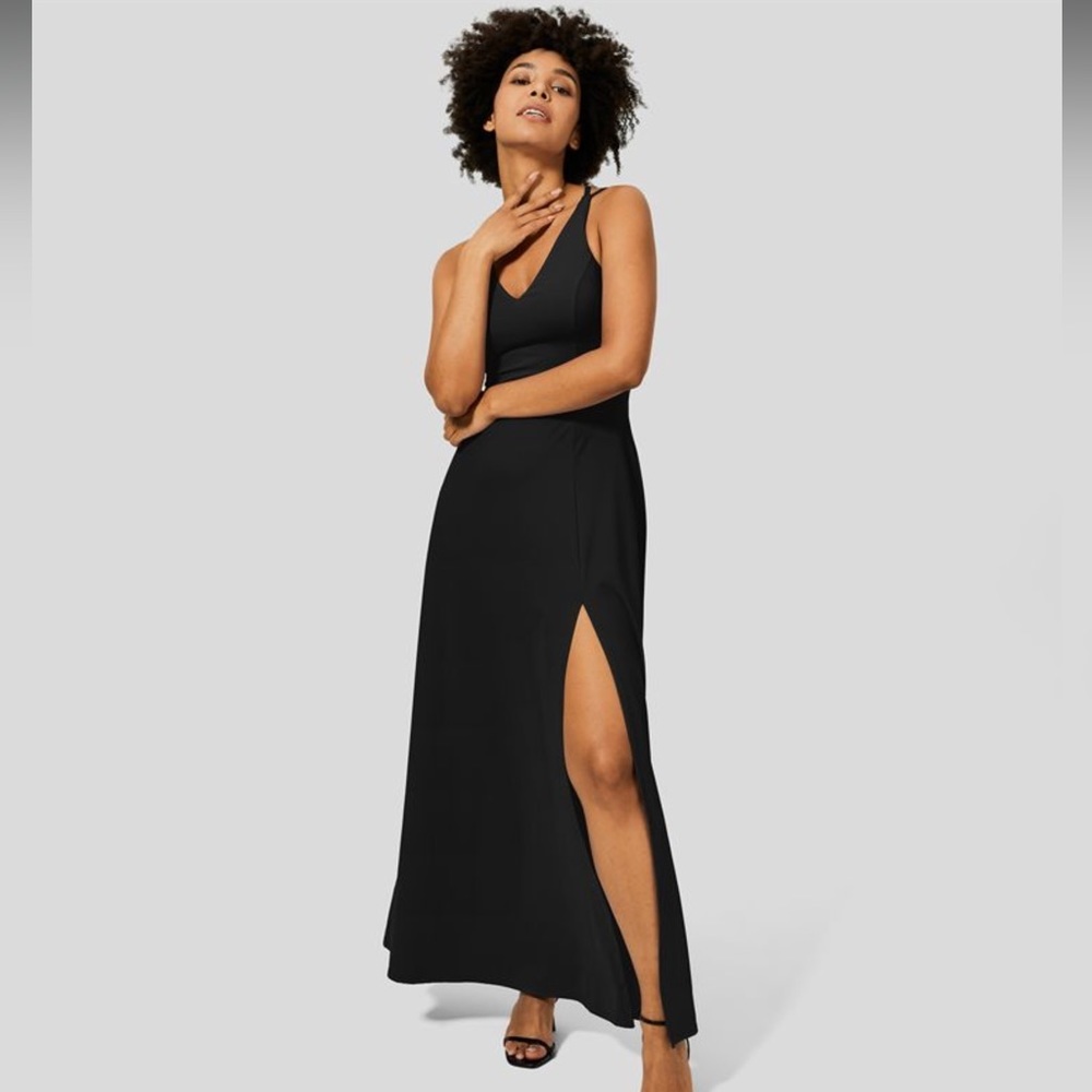 HALARA Large Black V Neck Backless Crisscross Split Hem Flowy Maxi Casual Dress